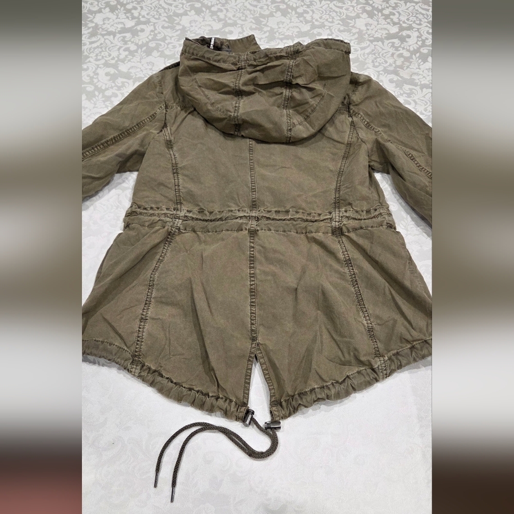Levi's Woman Tan Hooded Jacket, Size Small - Picture 2 of 8